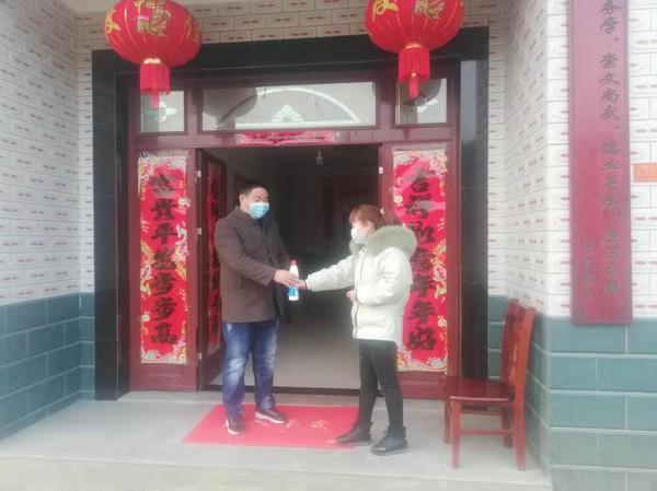 党情在隔离中传递
